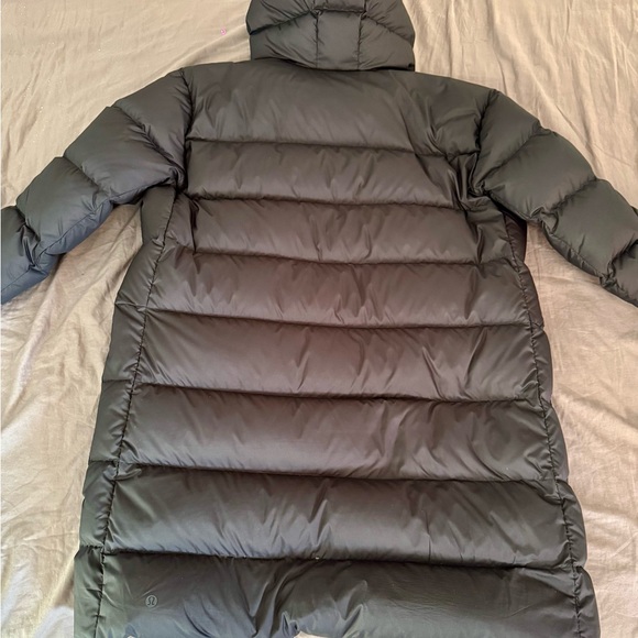Lululemon Wunder Puffer Long Jacket. Size Large - Picture 2 of 4